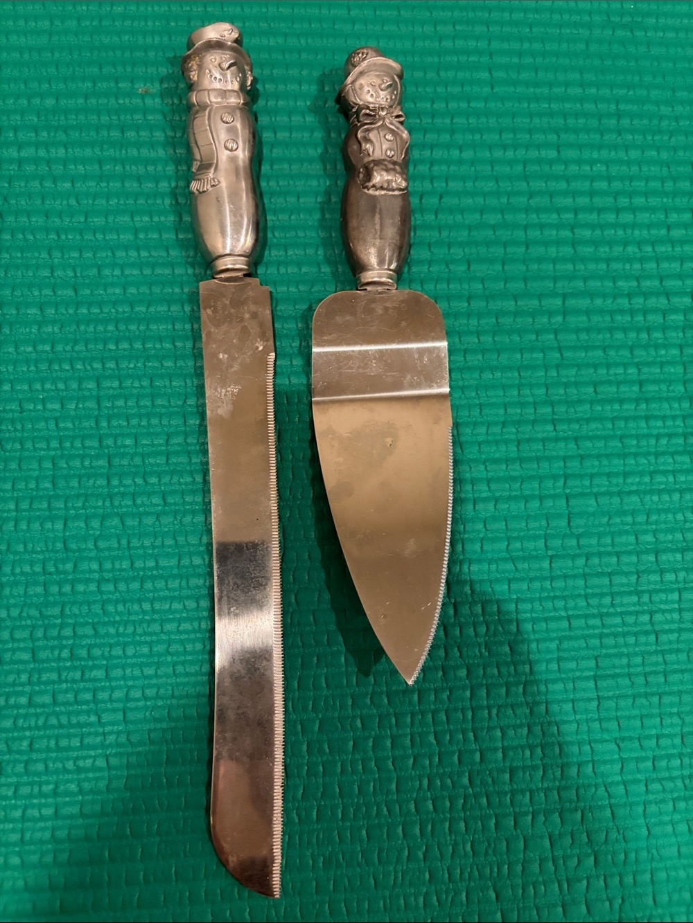 Silver Tone Snowman Handle Cake Knife and Server Set - Silver